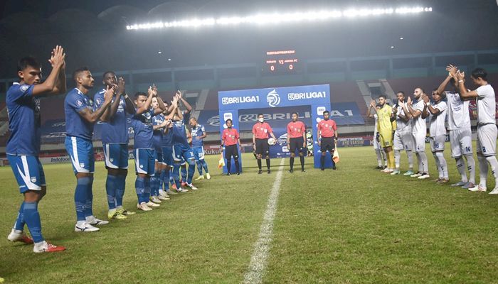 Misteri Kata 'TSN' di Laga Persib vs Arema
